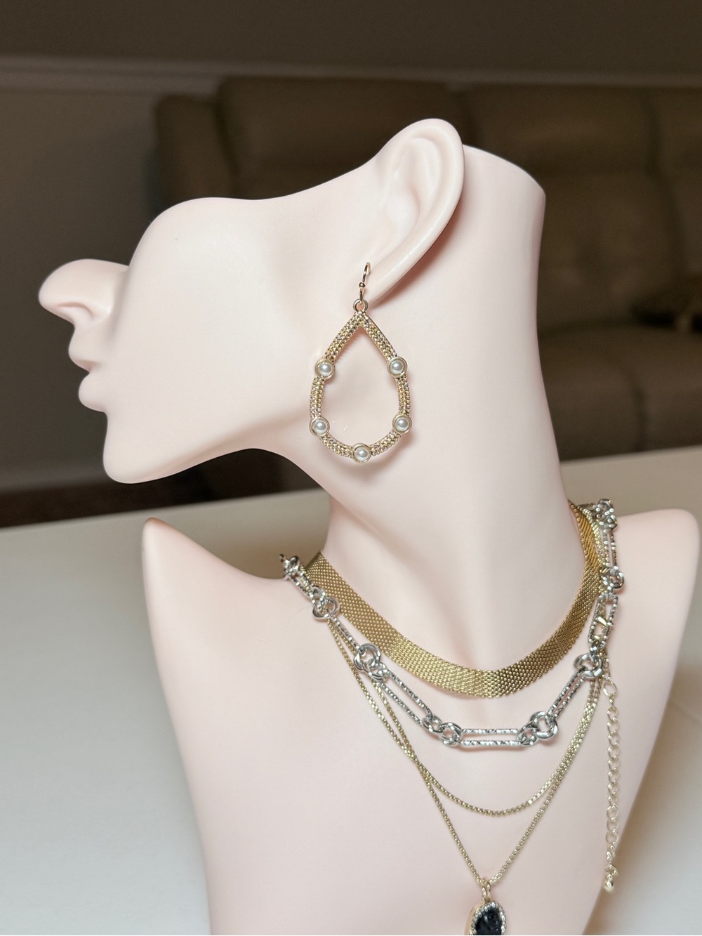 Italian Style Gold and Pearl Teardrop Earrings